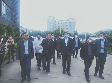 “新基建”，雨花臺區(qū)政府及東南大學(xué)領(lǐng)導(dǎo)專家來泰通科技調(diào)研